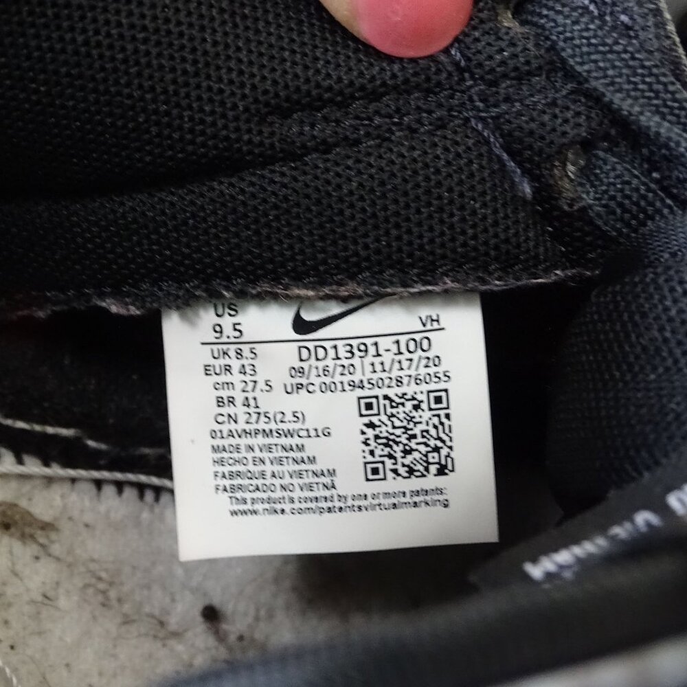Nike Dunk Low Retro Black White Panda Leather Sneakers Men Size 9.5 DD1391 100 - Picture 2 of 15